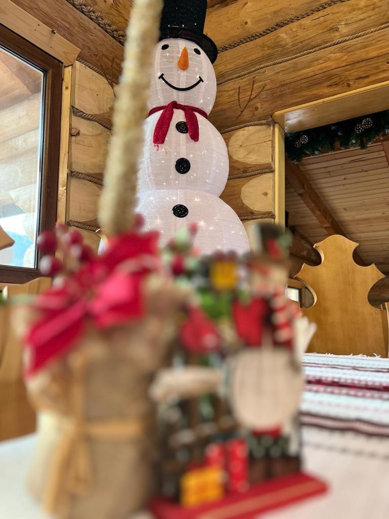 Pensiunea Mireasma Bucovinei Crucea Bagian luar foto